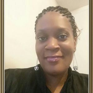 Meet your Posher, Latoya